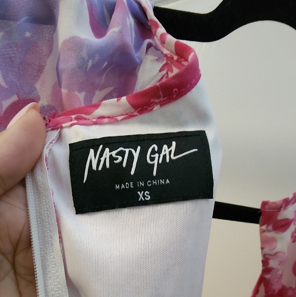 NEW Floral Pink Dress Nasty Gal (FAST SHIPPING) - Picture 6 of 10